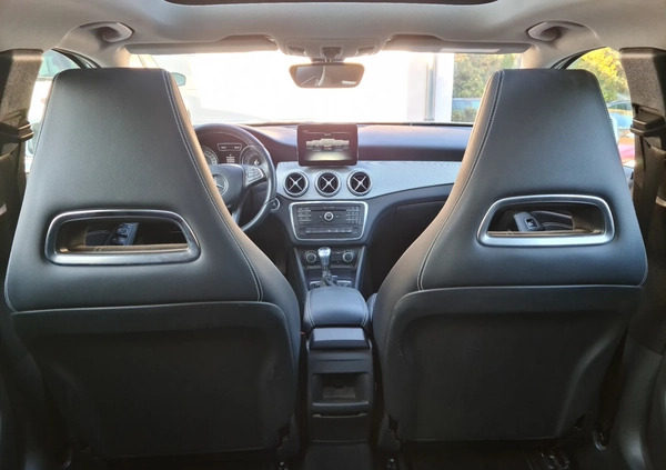 Mercedes-Benz GLA cena 83999 przebieg: 65000, rok produkcji 2016 z Szczebrzeszyn małe 667
